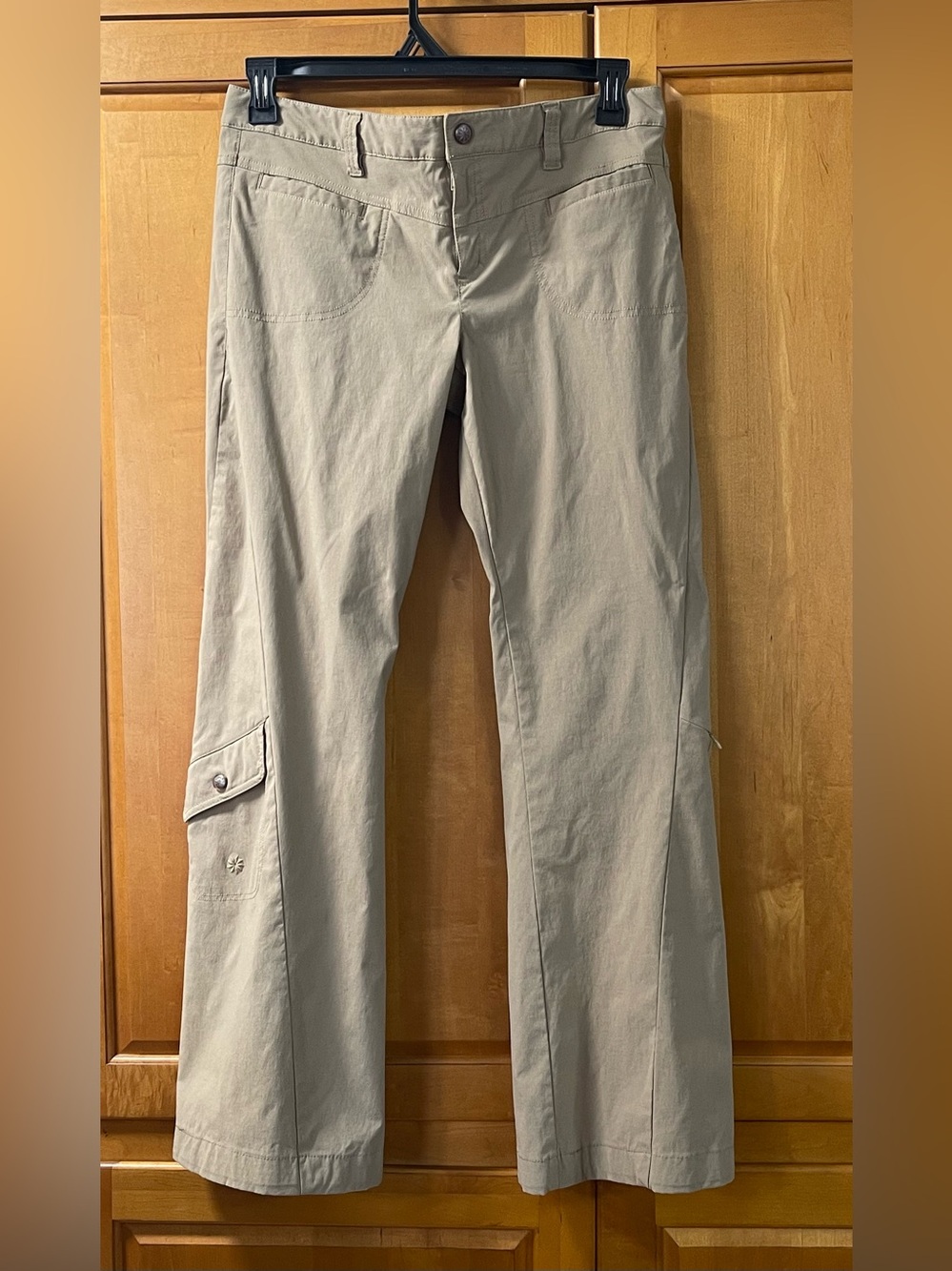 Athleta Dipper Pants Womens Size 12 Tan Khaki Hiking Cargo Outdoor 2012